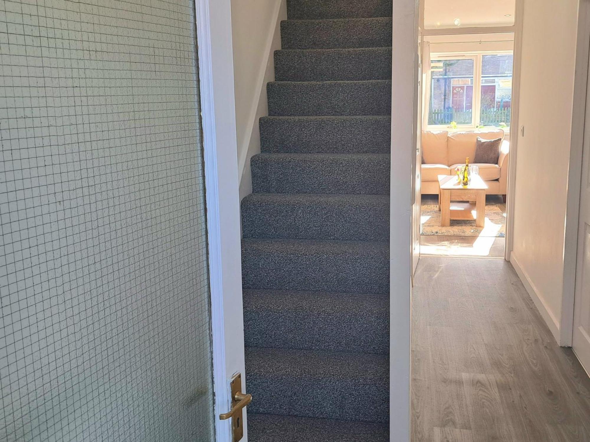Cozy, Charming 3-Bedroom Home In Chester- Free Parking- Sleeps Up To 6 Екстериор снимка
